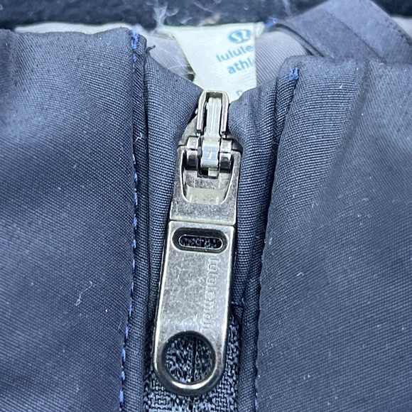 Lululemon Jacket Mens M Quilted Goose Down Blue Black Lightweight Puffer - Picture 2 of 14